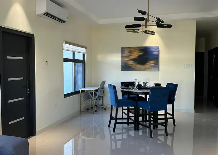 2 Bed En-suite, With Pool & Gym Ocho Ríos