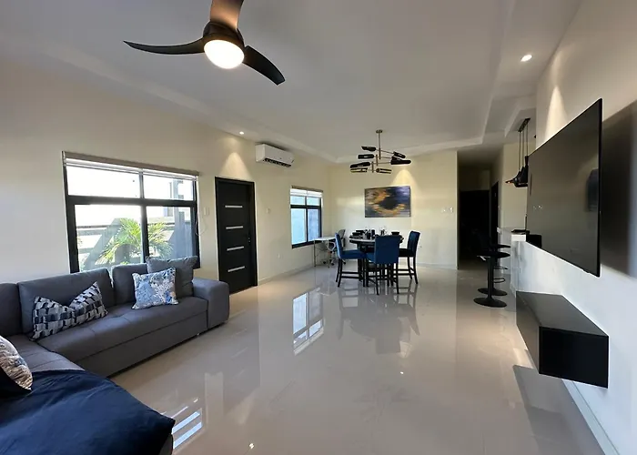 2 Bed En-suite, With Pool & Gym Сasa de vacaciones