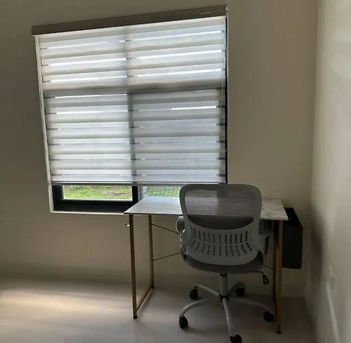 2 Bed En-suite, With Pool & Gym Сasa de vacaciones Ocho Ríos