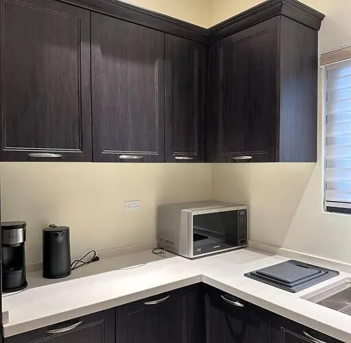 2 Bed En-suite, With Pool & Gym Сasa de vacaciones